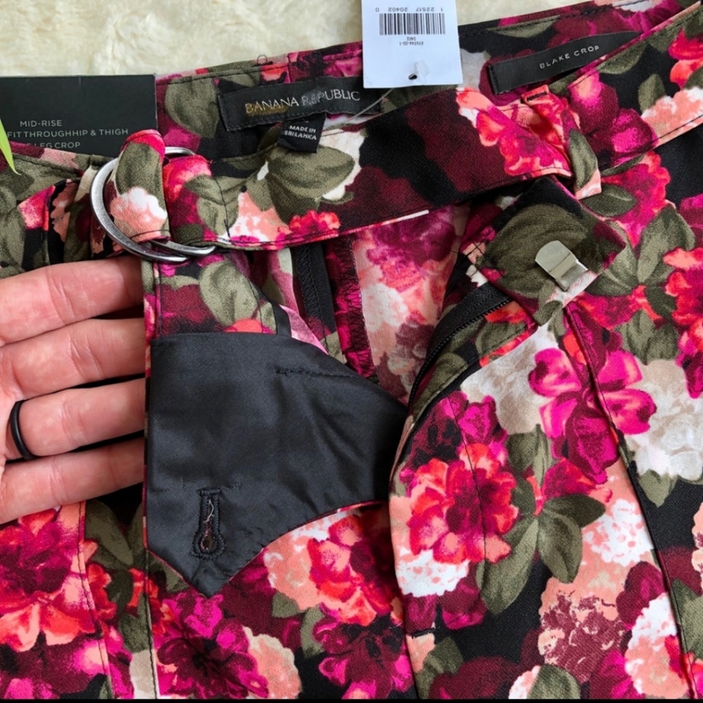 BANANA REPUBLIC Cropped Pants - Picture 5 of 6